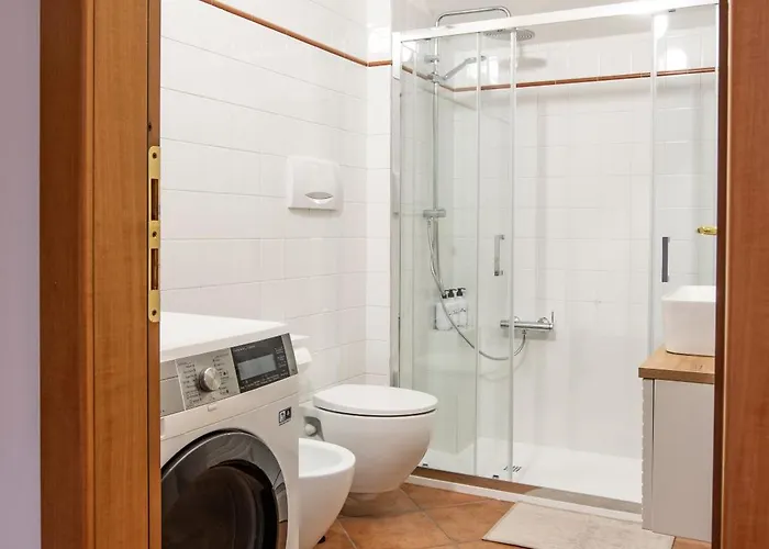Apartamento Modern & Minimalist Flat -4people- Fully Equipped Como